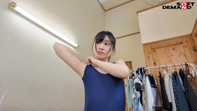 アブナイM願望が芽生えた剛毛マ〇コ浪人生が屈強なデカチン達に終日滅多挿しにされる上京体験。長野県松本市在住 桜庭菜乃花 - サンプル画像 - 4