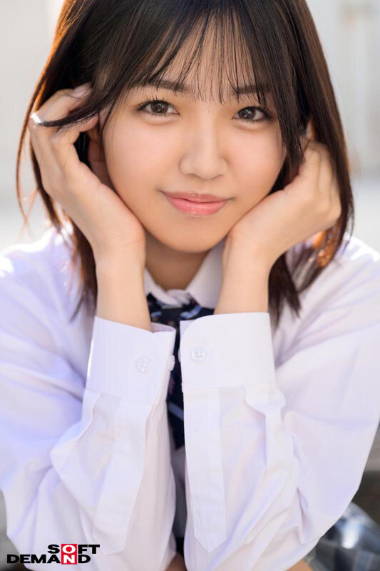 18 歳 AV デビュー「あちゃんです！！身バレ上等！！」タレ目のたぬき顔と四国育ちの阿波弁が可愛すぎる 穂村あいね - サンプル画像 - 2