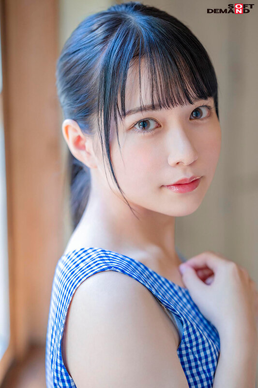 清楚な見た目に騙されるな!がっつりスケベな美少女アイドル 円井萌華 AV DEBUT - サンプル画像 - 2