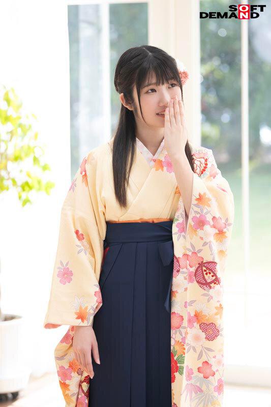 経験人数たった1人。新潟出身のお嬢様音大生 平井花音さん（22）卒業直前にAV出演。処女喪失からわずか半年でカメラの前でFカップの美乳を揺らす。「東京で火遊び始めます」 - サンプル画像 - 3