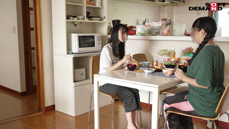 元引きこもりのポコチン絵師 鳥羽いく（20） 実家にお邪魔して1泊2日のAVデビュー撮影 - サンプル画像 - 8