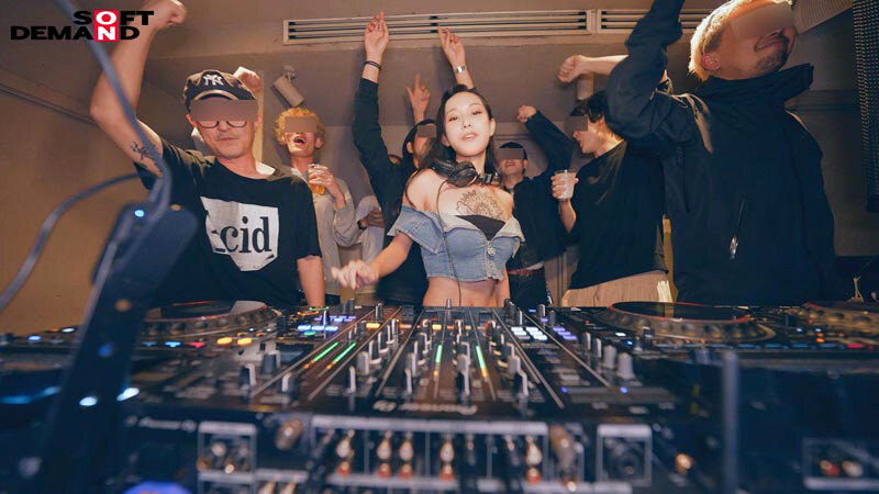 新人 DJ 選元らな（20）AVデビュー【ニュー個撮】 - サンプル画像 - 3