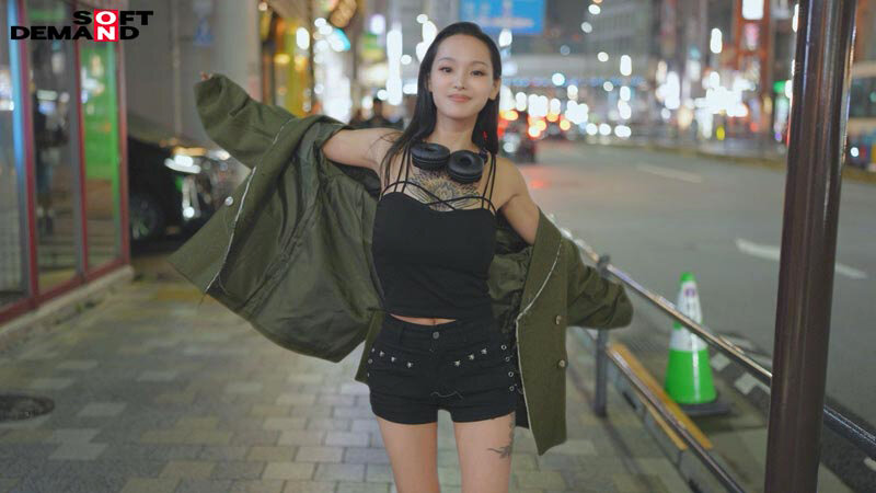 新人 DJ 選元らな（20）AVデビュー【ニュー個撮】 - サンプル画像 - 4