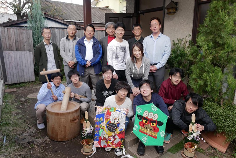 炊事・洗濯・性欲処理 息子＆親戚15人と連続セックス朝生活 新年明けましておめでとう近親相姦 今日子（43） - サンプル画像 - 12