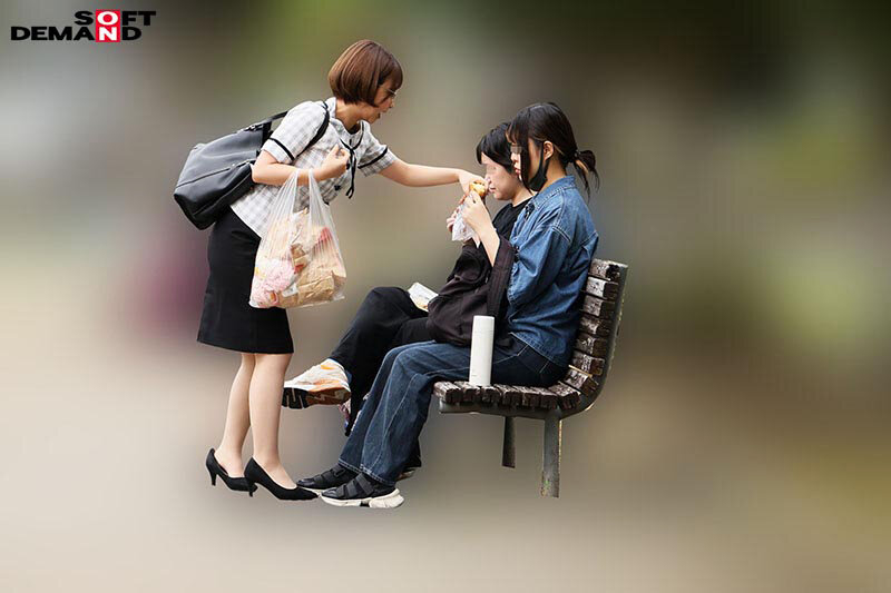 時間を止められる女は実在した！ 真面目すぎる地味OLはくっさいチ×ポが大好きだった！特殊性癖ザーメン搾取後、おしっこマーキング！編 宍戸里帆 - サンプル画像 - 2