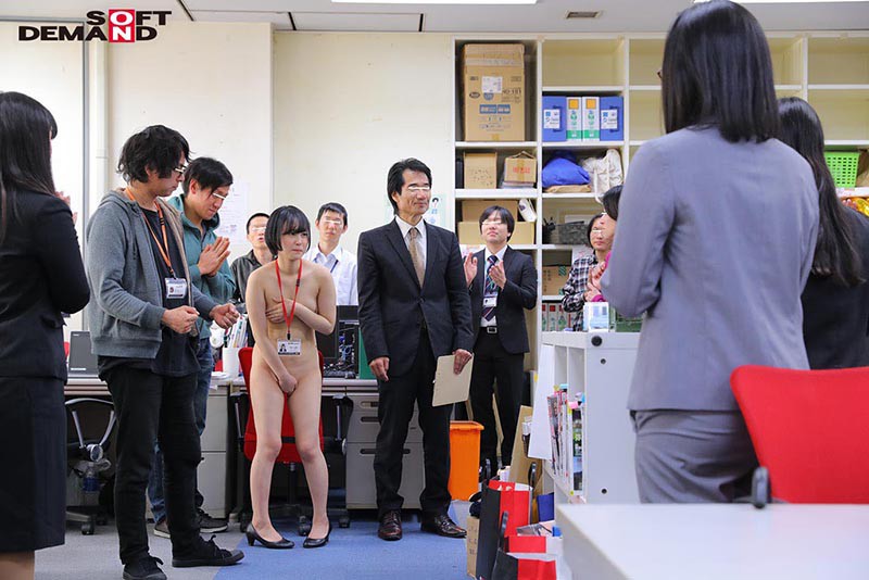 1週間全裸業務で羞恥心を克服！一回りも二回りも成長した浅井心晴の公開羞恥SEX - サンプル画像 - 3