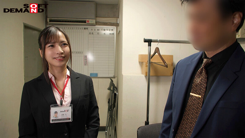 宮崎リンが業務命令で廃業寸前の風俗店をプロデュース！オナクラ・メンズエステ・ヘルス！真夏の御奉仕セックス3本番！ - サンプル画像 - 3