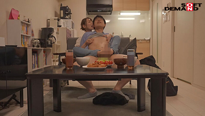 SOD女子社員中山琴葉 ユーザー様からのリクエストにお応えして痴女プレイに挑戦！自宅に突撃訪問されて困惑しながらも反応のいいM男を見て楽しくなって1泊2日責めまくる！ - サンプル画像 - 13