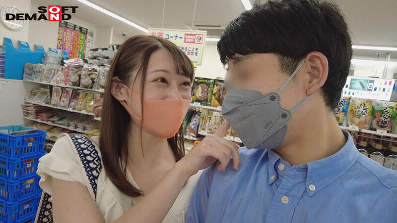 SOD女子社員中山琴葉 ユーザー様からのリクエストにお応えして痴女プレイに挑戦！自宅に突撃訪問されて困惑しながらも反応のいいM男を見て楽しくなって1泊2日責めまくる！ - サンプル画像 - 19