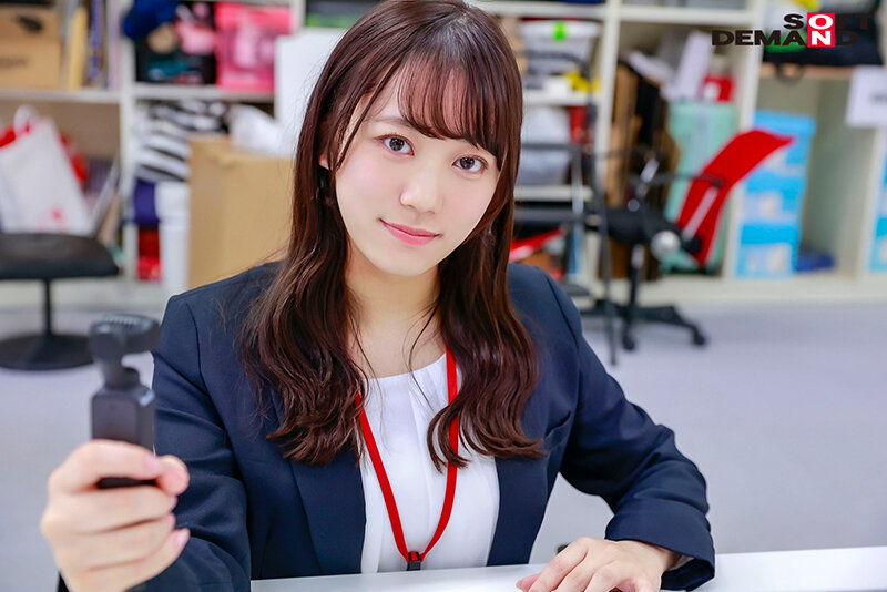 ぜ～んぶ未体験！素人男性に突撃交渉！お店でフェラ・初風俗プレイ・初おもちゃ・初3P 「私に初体験させてください…っ！」 AV修行の業務命令！？皆様によりよいAVをお届けするために大奮闘！SOD女子社員 宣伝部入社2年目 小野寺舞 - サンプル画像 - 2
