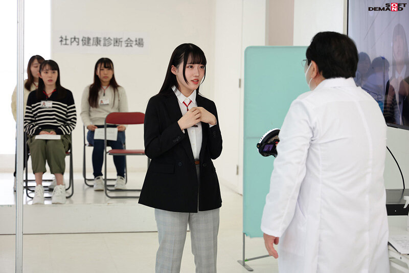 SOD女子社員 2023年度 全裸で健康診断 女子社員が通常業務中の社内を全裸で移動！検診！移動！検診で超羞恥 - サンプル画像 - 3