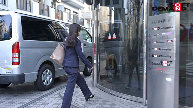 初中出し 会社終わりにホテルで朝までずっとマ●コに精子入れっぱなし… SOD女子社員入社2年目宣伝部 小野寺舞 - サンプル画像 - 19