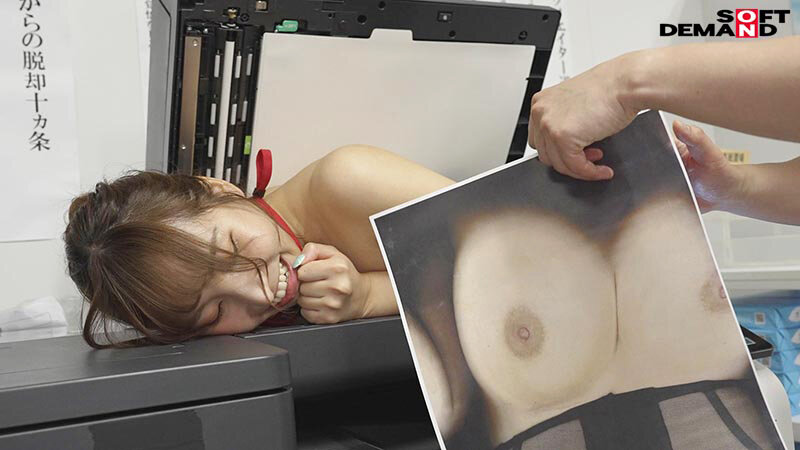 尻穴露出SEXや放尿実演でビルまるごとAVスタジオなSOD本社を紹介せよ SOD女子社員 本多そら - サンプル画像 - 14