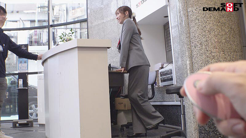 尻穴露出SEXや放尿実演でビルまるごとAVスタジオなSOD本社を紹介せよ SOD女子社員 本多そら - サンプル画像 - 3