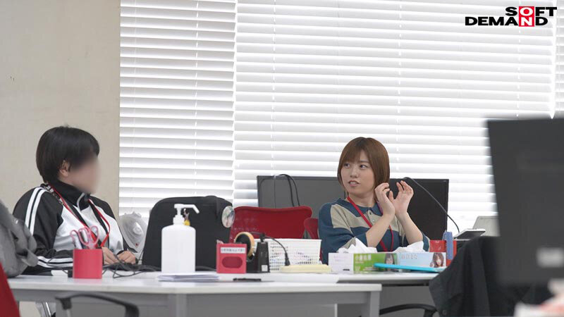 マ○コまる出し！半裸AD羞恥業務 SOD女子社員 制作部 新田好実 - サンプル画像 - 3