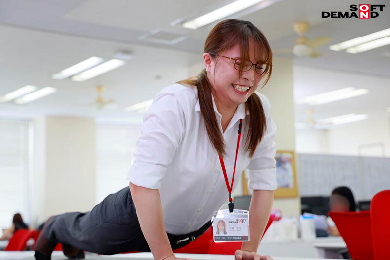 滝汗！筋痙攣！体力が持つ間は倒れるまで寝るな！社内ヌキ打ちストイック体力テストSEX SOD女子社員4名 - サンプル画像 - 3