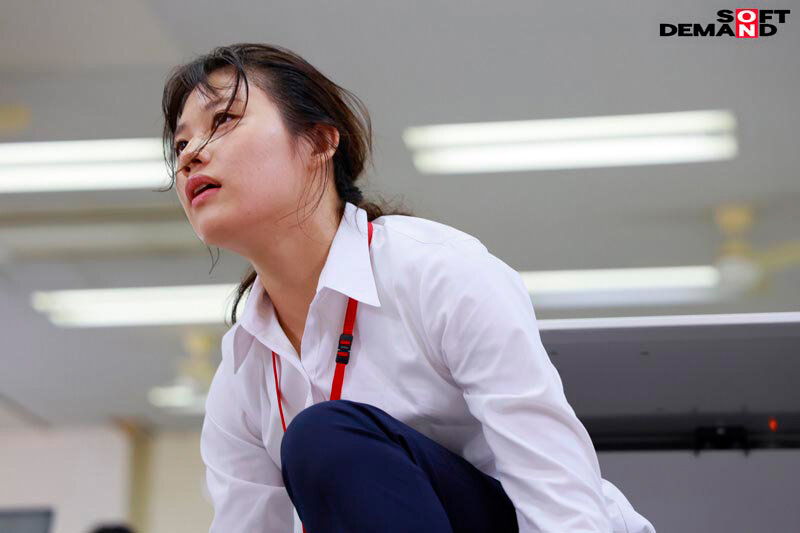 滝汗！筋痙攣！体力が持つ間は倒れるまで寝るな！社内ヌキ打ちストイック体力テストSEX SOD女子社員4名 - サンプル画像 - 4