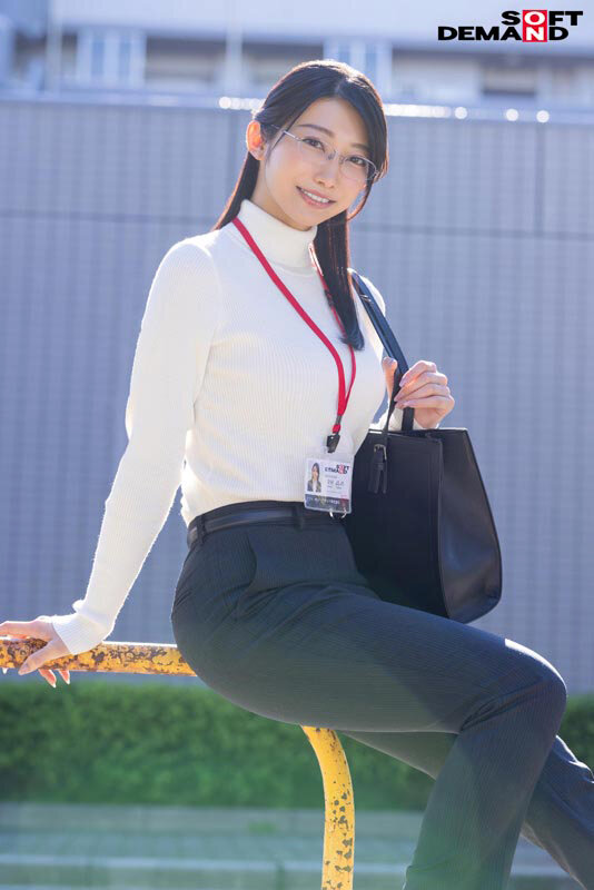 秘書 守屋よしの 初AV出演 - サンプル画像 - 4