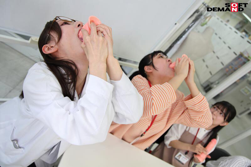 「イラマ汁はなぜ湧き出るのか？」SOD女子社員5名 イラマチオ刺激によるヌルネバどろり絶頂のど潮研究 SOD性科学ラボREPORT20 - サンプル画像 - 2