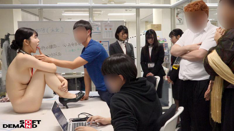 洗脳リングに侵食されていく…フリを命じられ、ド変態フランス人の言いなり雌玩具として肉便器業務 - サンプル画像 - 7