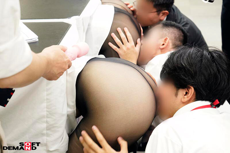 男子社員は黒パンスト尻オナホを試して改善点を提出して下さい SOD女子社員新商品開発記録 - サンプル画像 - 17
