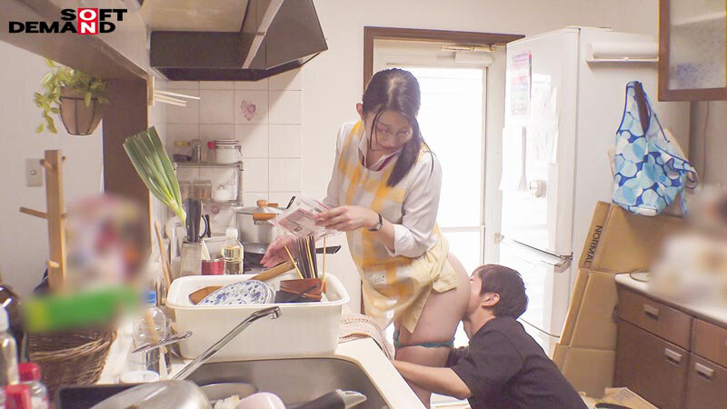 炊事・洗濯・性欲処理 10人の弟と連続セックス朝生活 秘書 守屋よしの 長女になります！ - サンプル画像 - 5