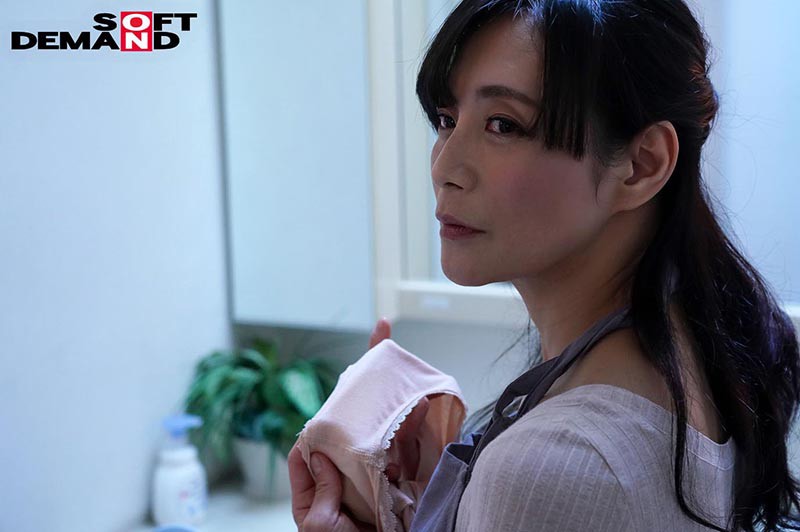 僕は子供部屋おじさんです。母で性欲処理をすませています。桃色かぞくVOL.14 平岡里枝子 - サンプル画像 - 13