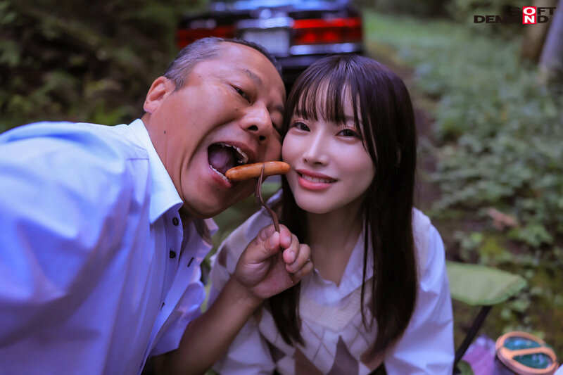 タクシー運転手のお父さんは乗車客が少なくてノルマが達成できない時は娘の私を乗せて誰もいない山奥まで行き中出しカーセックスします 星空めい - サンプル画像 - 6
