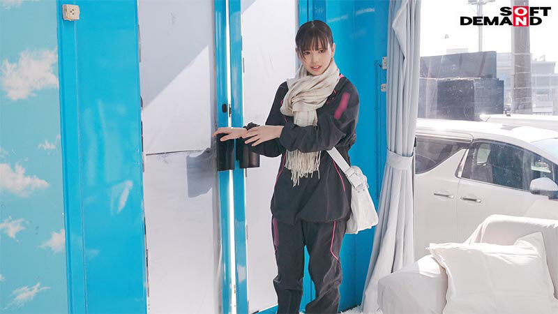マジックミラー号 青春を部活に捧げるスポーツ女子大生限定！膣内洗浄でカラダのお悩み即解決！練習終わりのJDむれむれおマンコからジョボジョボ恥じらい大噴射！敏感になったキツマンへデカチン挿入！ - サンプル画像 - 6