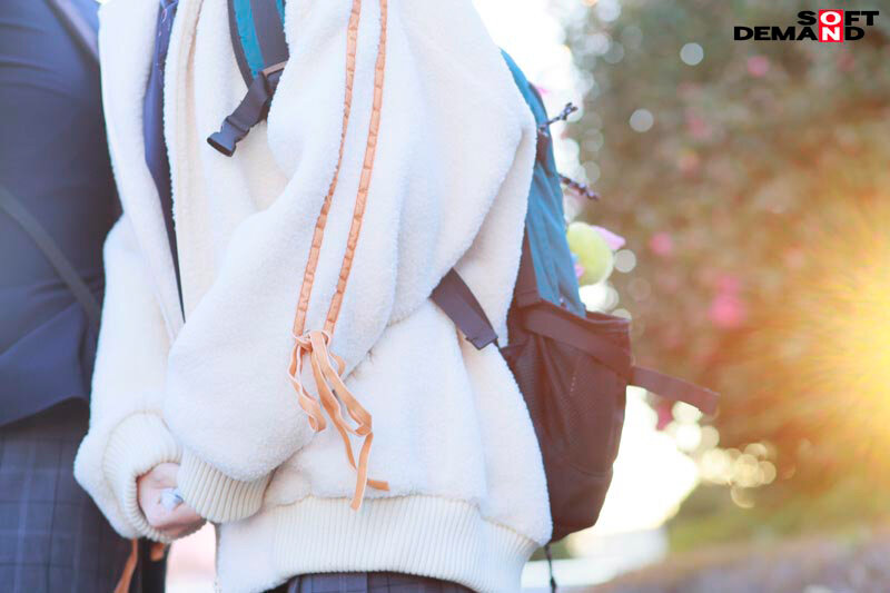 マジックミラー号 10代の学生男女が身体と相性で挑戦！ アオハル2人3脚！ ちょっとオトナのピクトグラムチャレンジ！ 全て成功したら、最新スマホをプレゼント！ 近くなりすぎた距離感が若い性欲を弾けさせる！？ ヤッてはいけない友達同士が禁断SEX！？ - サンプル画像 - 19