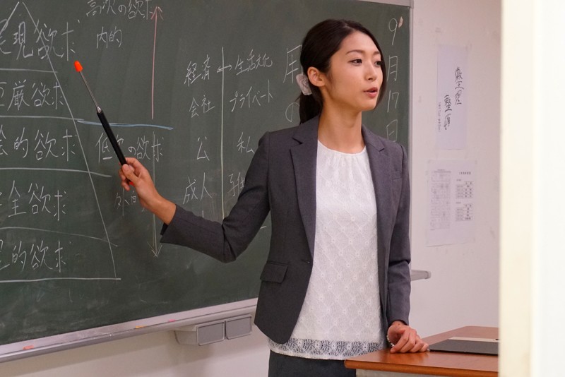 とある高専の工作サークル部員からの投稿映像 マドンナ女教師を部室へ誘い込み DIYしたオリジナル固定器具を使って遊び半分で完全拘束！！ じっくり性感開発、好き放題調教実験してザーメン中毒変態ドM女に貶す全記録 - サンプル画像 - 2
