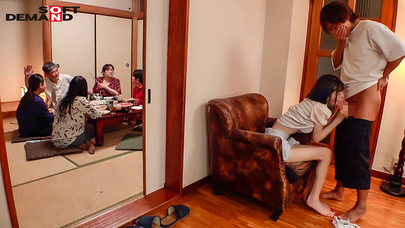 「俺たち親戚だからバレたらマズイって！」ツンデレ束縛してくる生意気従妹にイチャイチャ射精管理されてキンタマが空っぽになった幸せすぎる夏休み 有坂深雪 - サンプル画像 - 16