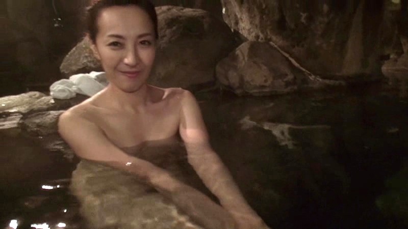 旦那の浮気を言い訳に自らの性欲を発散させる清楚系人妻 谷原希美 38歳 デビュー第2章 温泉不倫旅行でずーっとSEXずーっと絶頂4SEX - サンプル画像 - 7