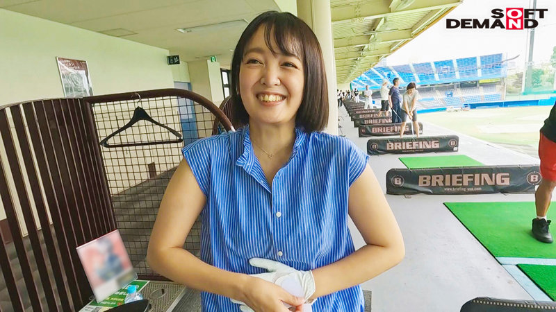 15年間3人の子供と家庭を支えてきた優しいママが失いかけていたオンナの悦びを求めて知らない男の人に抱かれる妻 市川ななみ 36歳 AV DEBUT - サンプル画像 - 4