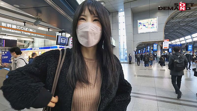 思春期の男子には刺激が強い色気溢れる保健の先生 桂木春香 32歳 第2章 多忙な保健の先生が無理を押して日帰り上京 時間の限り目一杯イカせて欲しい…生徒と旦那には絶対見せられない恍惚アクメ顔！ - サンプル画像 - 4
