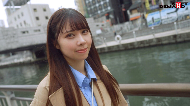 病院でおチンチンを見ると騎乗位で元気にさせたくなっちゃう関西弁のナースママ 西野芹那 27歳 地元大阪でAV DEBUT - サンプル画像 - 5