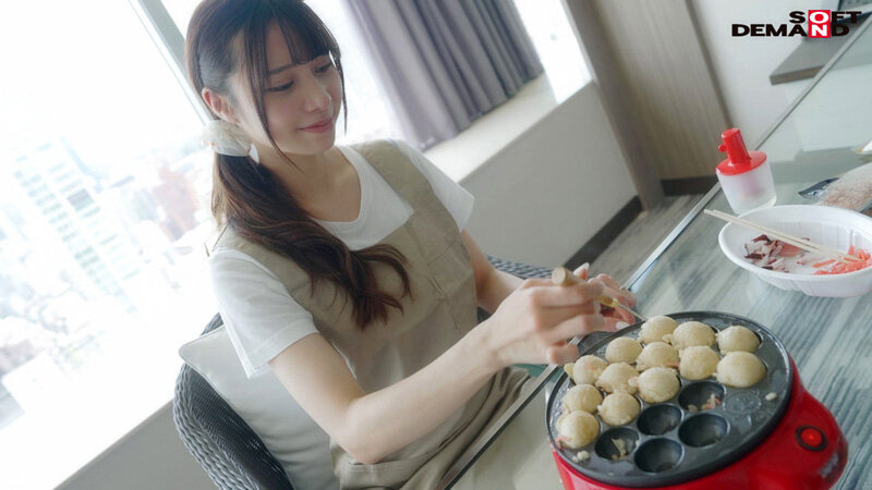 病院でおチンチンを見ると騎乗位で元気にさせたくなっちゃう関西弁のナースママ 西野芹那 27歳 第2章 東京のデカチン4本に「もうアカン」と言ってもイカされ続ける大阪の看護師ママ - サンプル画像 - 5