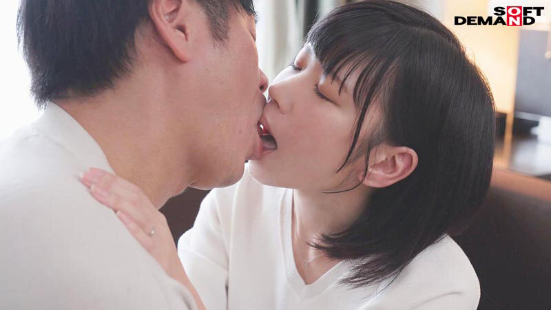 いつでもにこやかに話を聞いてくれる慈愛ママ、満ち溢れた性欲と向き合うことを決意した。相良明里 32歳 AV DEBUT - サンプル画像 - 7