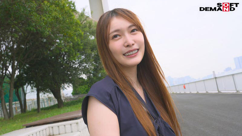 不倫する度に惹かれてゆく、知的でミステリアスな「極」美麗妻 加藤あゆ香 31歳 AV DEBUT - サンプル画像 - 18