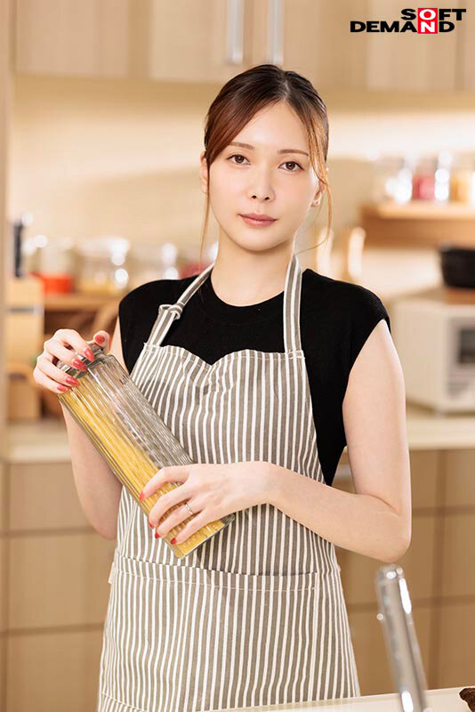 不倫する度に惹かれてゆく、知的でミステリアスな「極」美麗妻 加藤あゆ香 31歳 第2章 欲求不満な人妻の性欲が溢れ出す 5人の間男達が美人妻を激ピストン 自宅不倫で声我慢イキ - サンプル画像 - 2