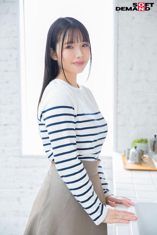 優しい家族に包まれて愛を育む幸せ奥さん 早瀬文乃 32歳 AV DEBUT - サンプル画像 - 3