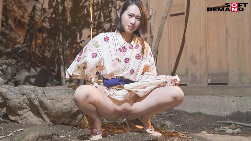 旦那には絶対ナイショの性癖。古都・京都からきたはんなりドM奥さん 三池小春 34歳 第4章 初めての放尿、露出プレイ ドマゾ人妻の新たな性が開花する 非日常な変態行為に過去最高にイキ果てる 一泊二日巣ごもり絶頂温泉旅行 - サンプル画像 - 7