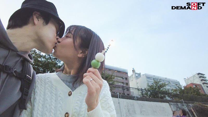 帰宅が遅いのは残業のせい…だけじゃないかも 川崎奈々 36歳 第2章 初めて年下男と2人きりデート 盛る男の性欲を手懐ける母性溢れる官能セックス - サンプル画像 - 13