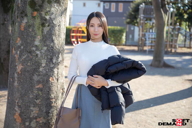 45歳 今が一番キレイな私だって事 主人（あの人）に伝えたいんです 馬場紗奈 素人人妻がAV初出演 - サンプル画像 - 5