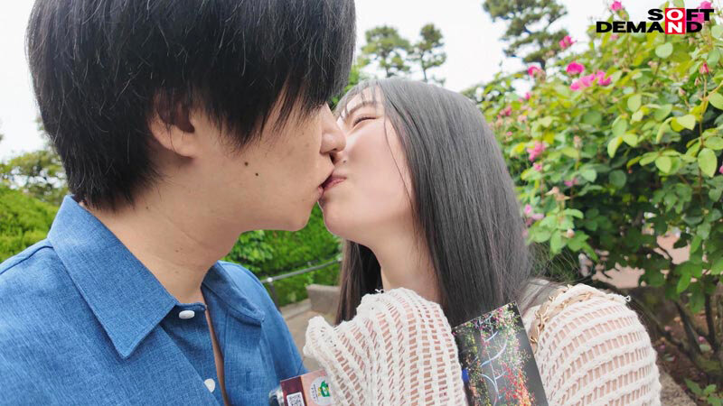 生まれて初めて 男の人の精子飲んじゃいました 埼玉県春日部市在住の敏感ママさん 玉井晴香 第4章 地元を離れて年下男子と手つなぎデート後、旦那も忘れて貪りSEX - サンプル画像 - 7