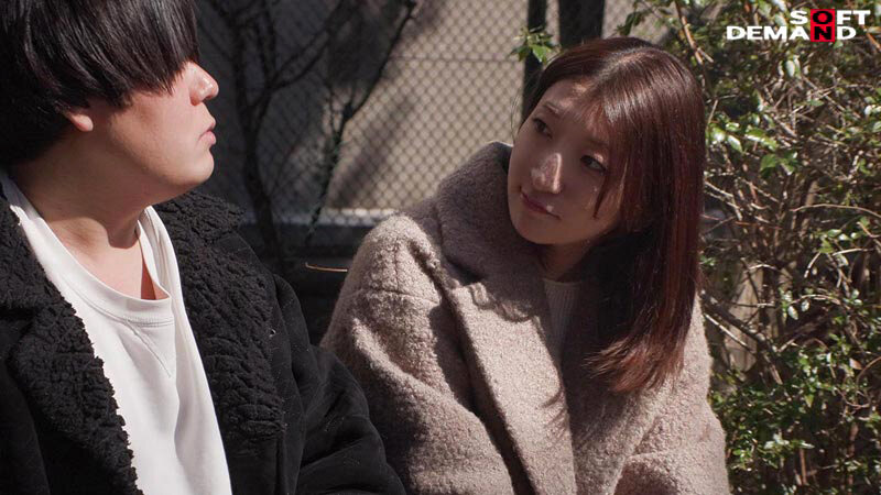 有澤まゆか 36歳 明るいママさんが年下絶倫男子宅で家事、料理、性欲のお供 絶倫男子たちに無限に発射されちゃう1日奥さん - サンプル画像 - 5
