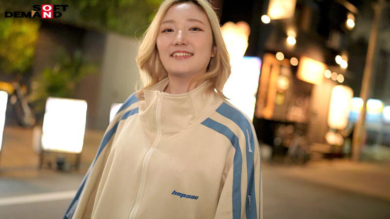 「AVってどのくらい貰えるんですか？」仕事も子育ても大変だけど、セックスはもちろんしたい。大阪在住の金髪シンママ 渋谷月季 31歳 AV DEBUT - サンプル画像 - 2