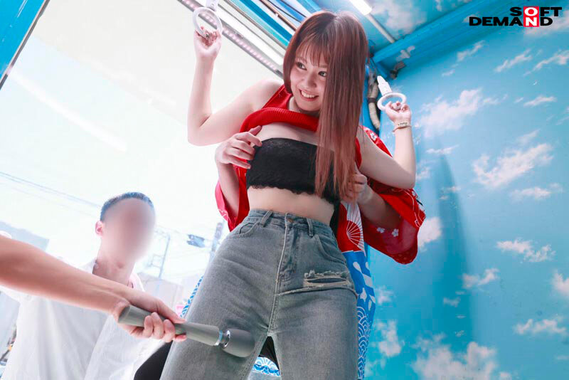 マジックミラー号 絶対に気持ちよくなってはイケない！！！愛する彼氏とはミラー越し30cmの状況でくすぐり我慢ゲームと称して凄腕AV男優の妙技でHにいじくりたおす！！！見てるこっちが恥ずかしくなるほどの熱熱カップルさん5組収録 - サンプル画像 - 18