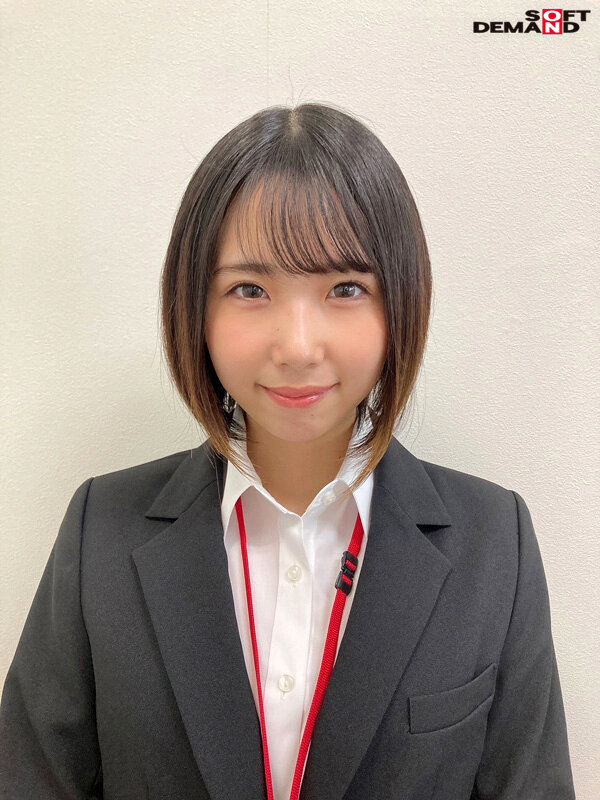 服の中身は色白、巨乳、パイパンの三冠王 得意気にジャンケンメガネ女子とSOD本社のエントランスで… SOD女子社員 ハダカになるより恥ずかしい脱ぎキャンBOX野球拳 営業部2年目 久保歩夢 - サンプル画像 - 1