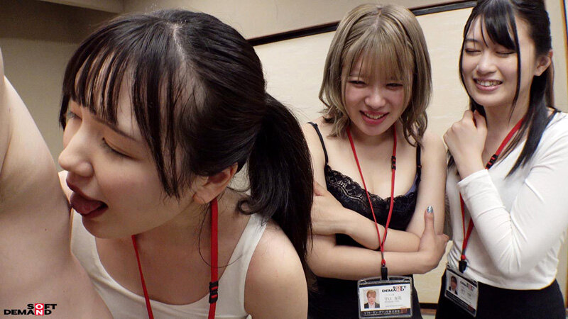 ♀3♂3で野球拳した結果…。SOD女子社員 ハダカになるより恥ずかしい脱ぎキャンBOX野球拳 総務部 飯田有寿、システム部 守口有花、営業部 蒲生司紗 - サンプル画像 - 7